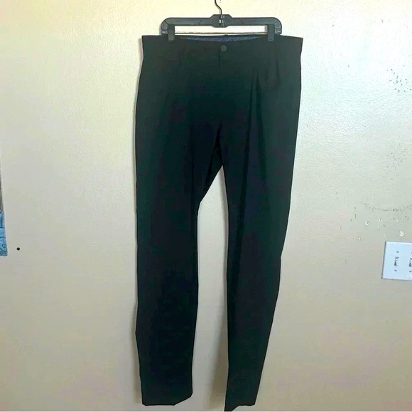 Roundtree & Yorke Other - Golf Pants Black High Performance Pants  38x35 No fading 38 38x35